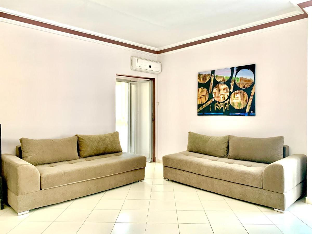 Anfa 28 - 2 Bedrooms - Well Located Apartment - Large And Pleasant Касабланка Экстерьер фото
